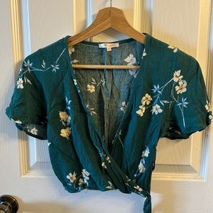 Floral green top